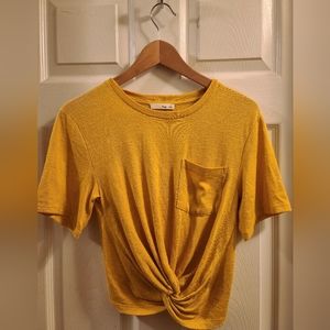 Aritzia wilfred free subah tee
